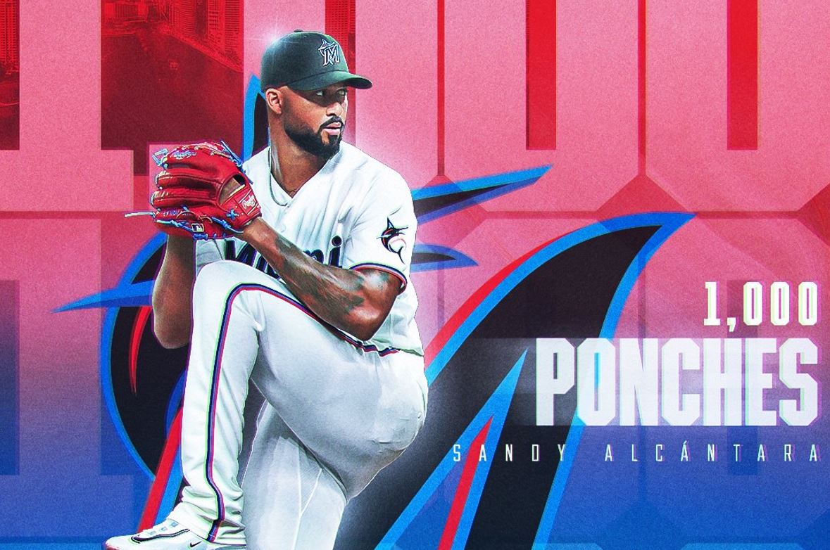 Sandy Alcántara alcanza los 1.000 ponches en su carrera y lidera la remontada de los Marlins