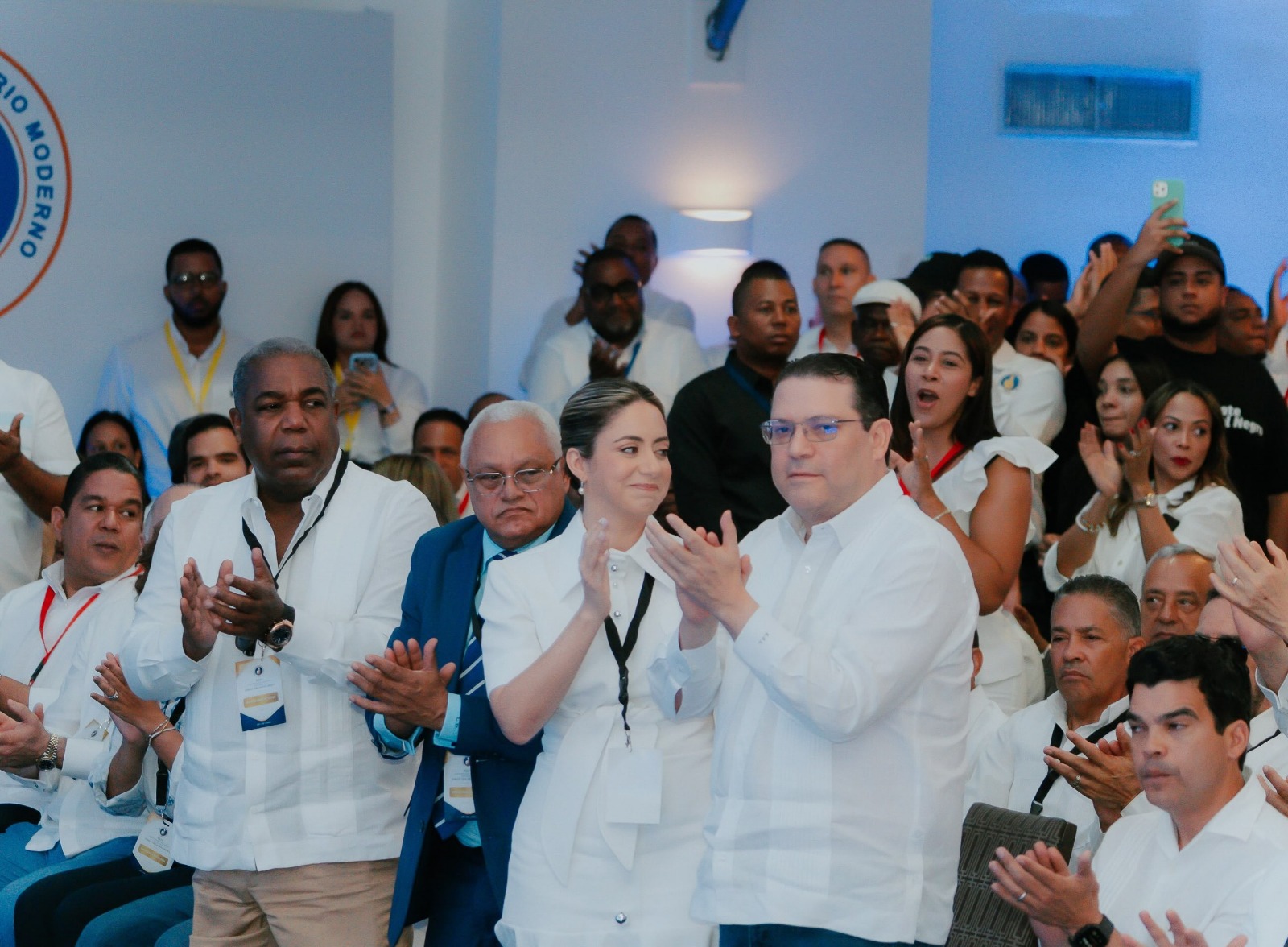 Gloria Reyes asume liderazgo en el PRM con compromiso de modernización y fortalecimiento