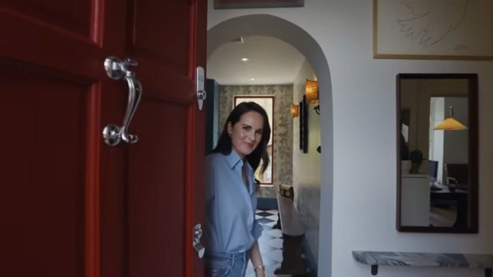 ‘Downton Abbey’ Star Michelle Dockery Shows Off Trendy London Townhouse—and It’s a World Away From the Crawley Estate
