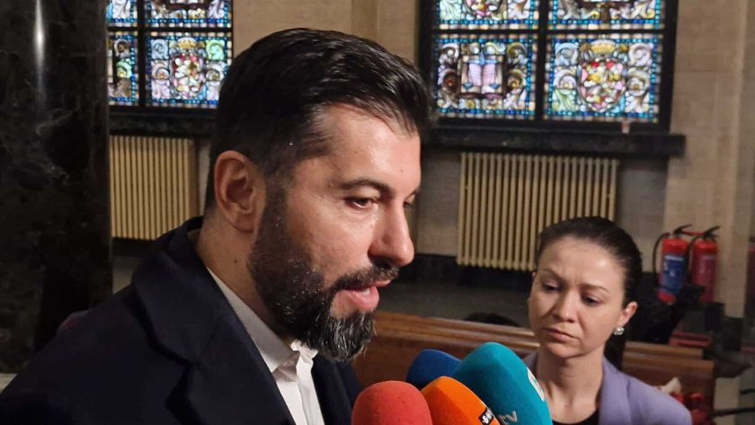 Полицай в съда: Кирил Петков готвеше арестите на Борисов, Горанов и Арнаудова в Министерския съвет
