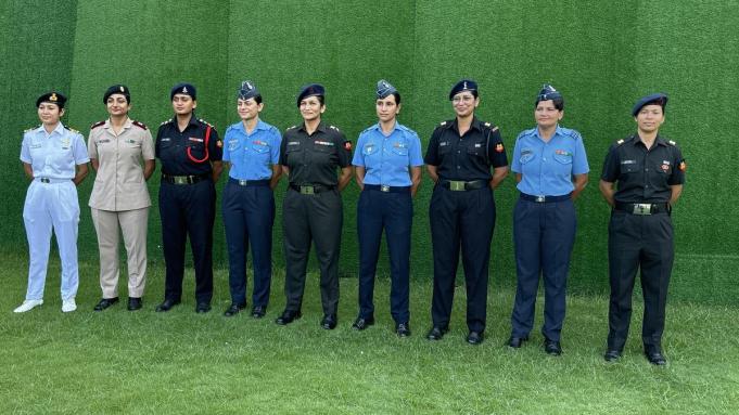 Fuerzas armadas indias para lanzar el primer equipo de navegación de mujeres para la misión de circunnavegación