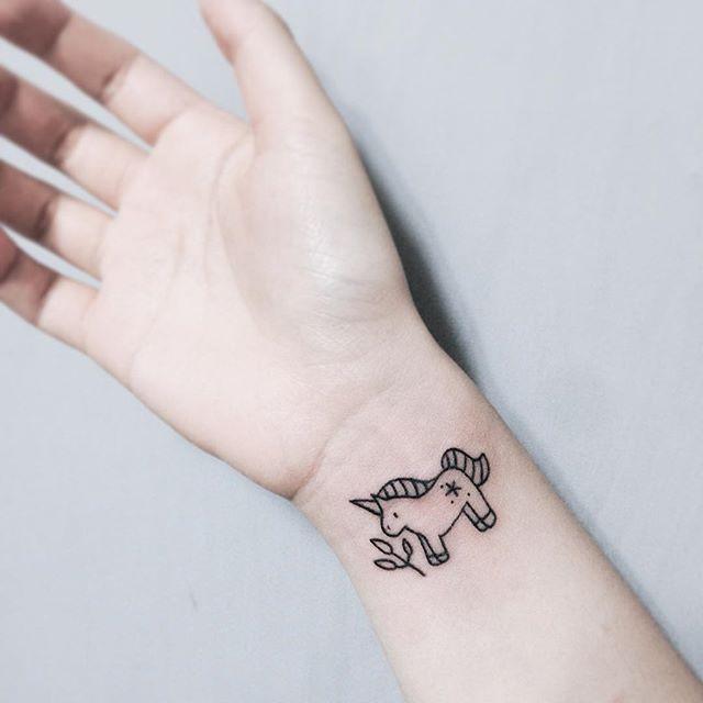70 Unicorn Tattoos (Probably The Most Stunning Pictures!) - Nexttattoos 640_x_640_jpg
