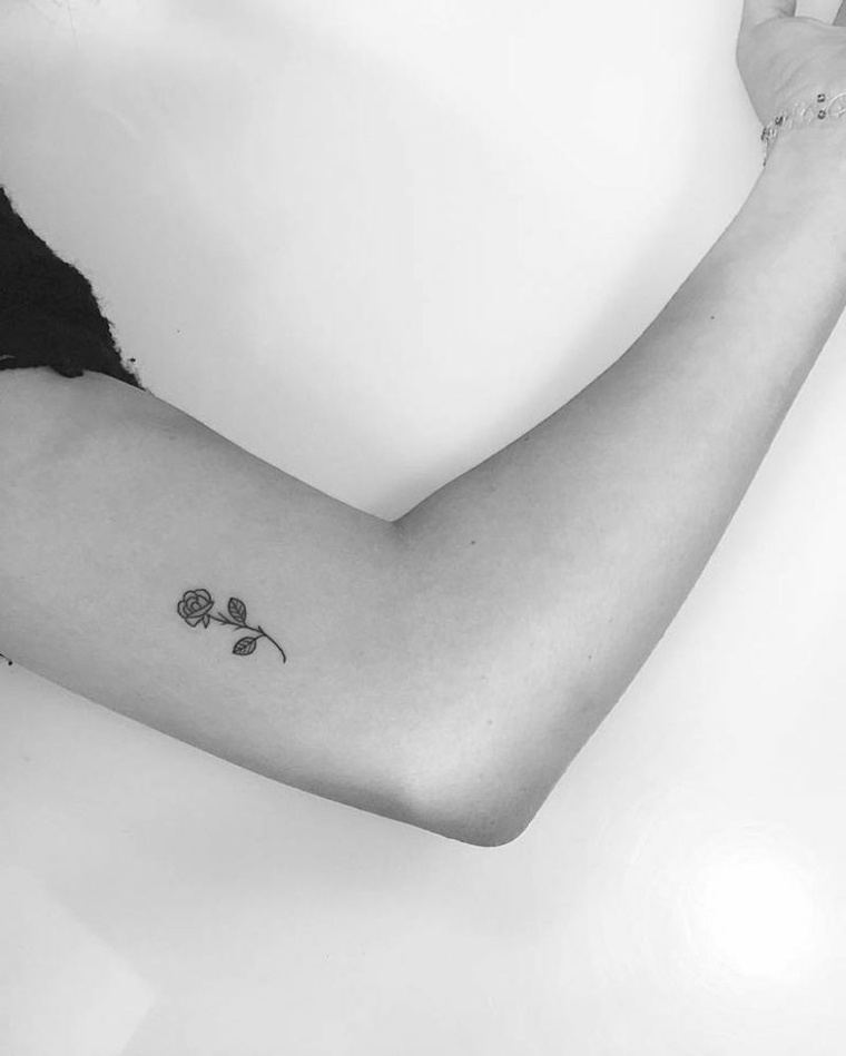 Pink Tattoo: 20 Concepts For A Classy And Minimalist Tattoo - Nexttattoos 949_x_760_jpg