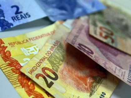 Governo Lula explode dívida para R$ 8,1 trilhões Governo Lula explode dívida para R$ 8,1 trilhões