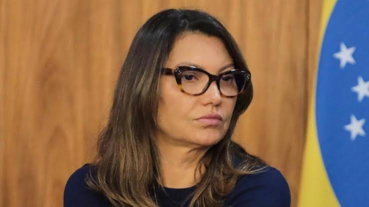 Janja promove coquetel para chefes de estado, mas nenhum comparece