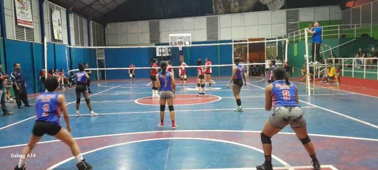 Alcaldía de Santiago anuncia Voleibol femenino