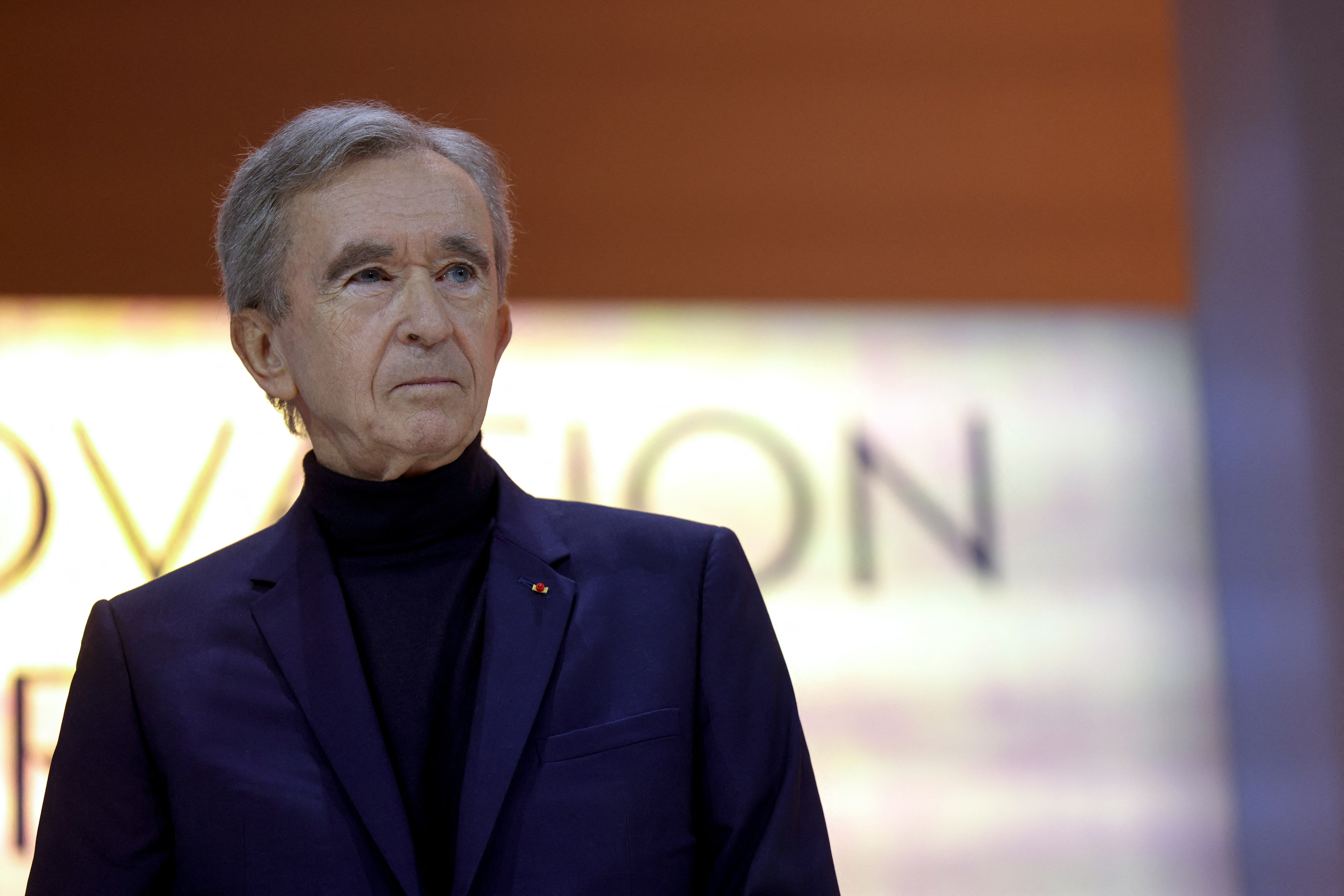 LVMH CEO Bernard Arnault once again extends his retirement age to 85