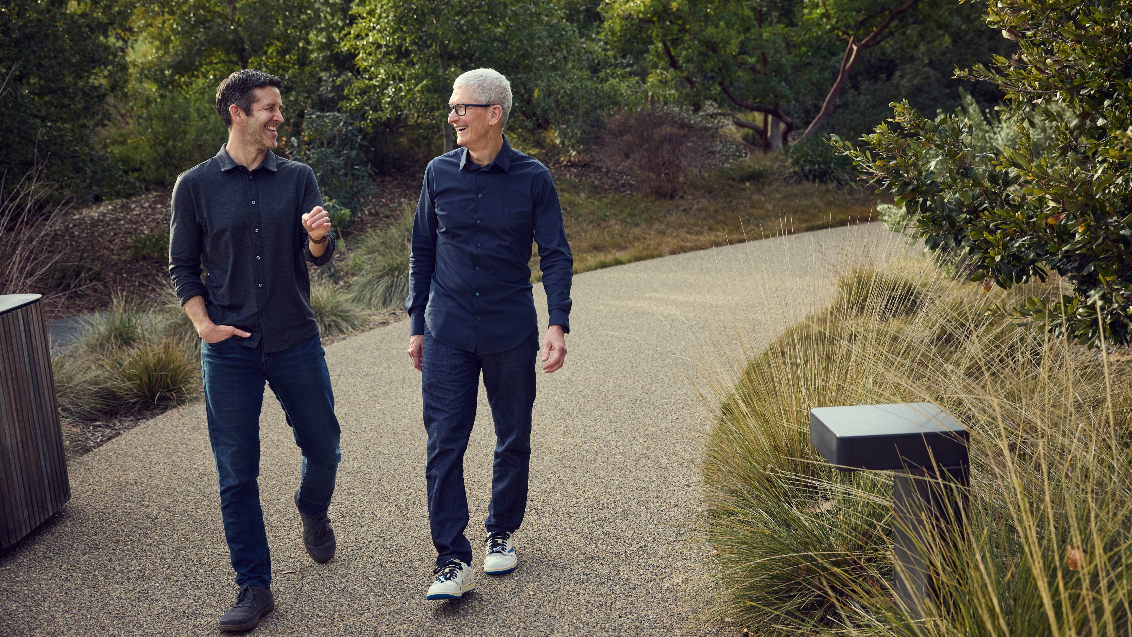 Apple’s Tim Cook Shares His Advice for Incoming CEO John Ternus