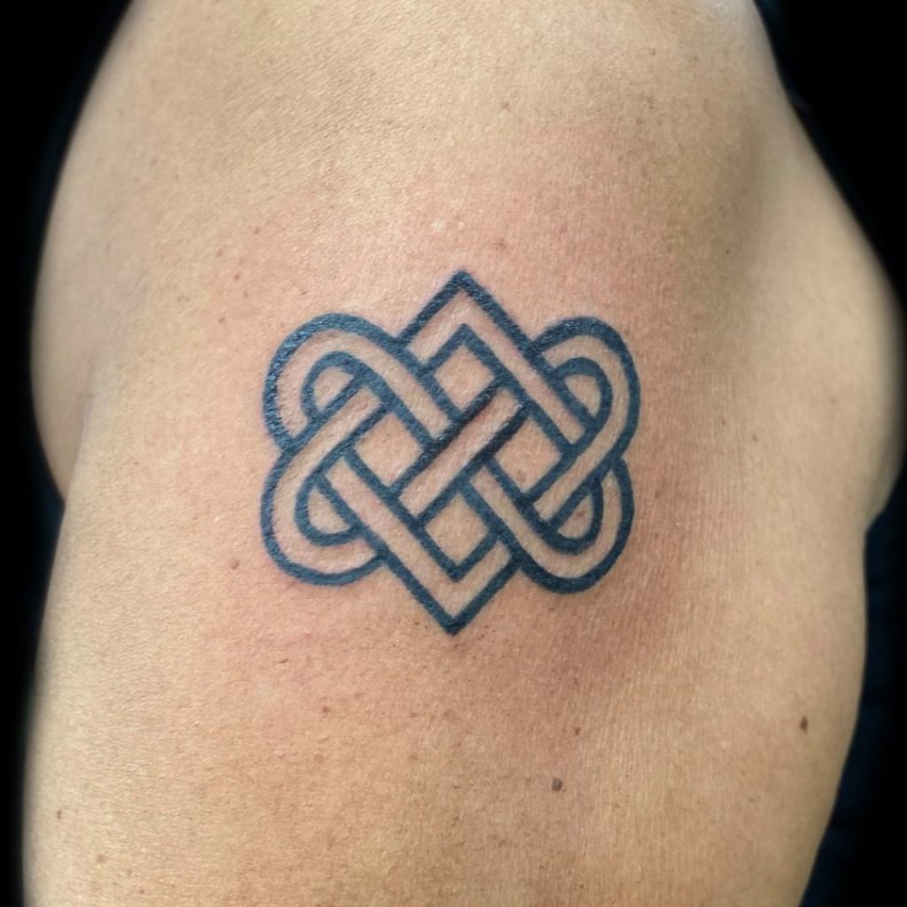 10 Best Celtic Knot Tattoo Ideas You'll Have To See To Believe! | Outsons | Men's Fashion Tips And Style Guides 1024_x_1024_jpg