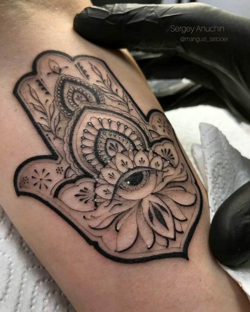 10 Best Hamsa Tattoo Ideas You Have To See To Believe! | Outsons | Men's Fashion Tips And Style Guides 1024_x_819_jpg