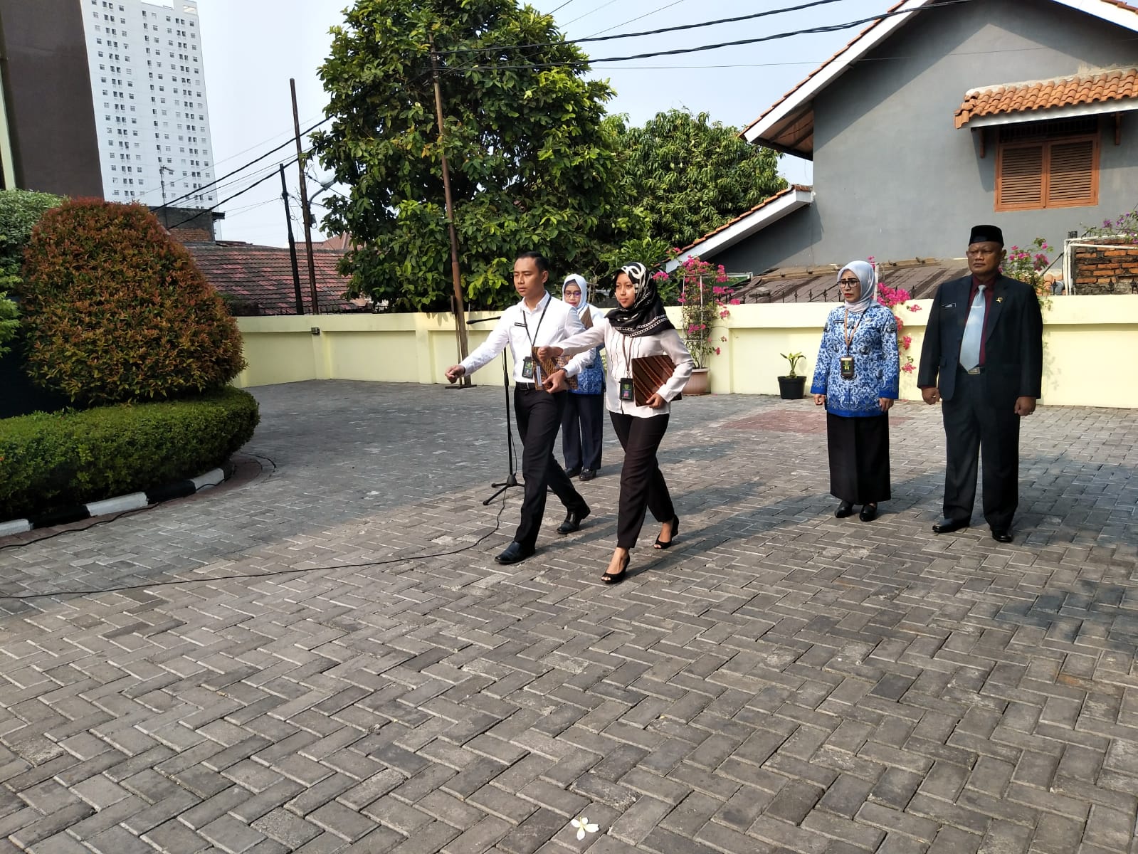 PERINGATAN HARI SUMPAH PEMUDA KE-91 DAN POTONG TUMPENG DI PENGADILAN AGAMA  JAKARTA PUSAT