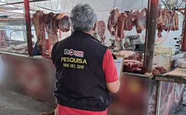 Carne e ovos têm variação de até 203% nos preços, revela pesquisa do Procon na Capital