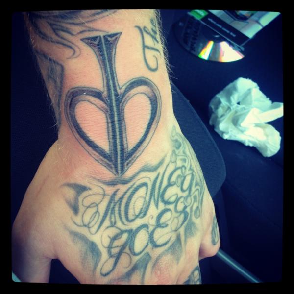 Ryan Tricks On Twitter: "@Davidblaine Split Spades Tattoo Just Done ! Http://T.co/Vhwujy7N" / Twitter 600_x_600_jpg