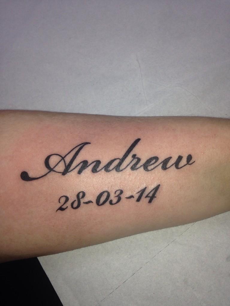 Revival Tattoos Ar Twitter: "Lovely Little Name And Date Of Birth Done In The Studio #Uktattoo #Tattooworld #Name #Dob #Getinked #Revivaltattoos Http://T.co/Jxa36Mpkho" / Twitter 1024_x_768_jpg