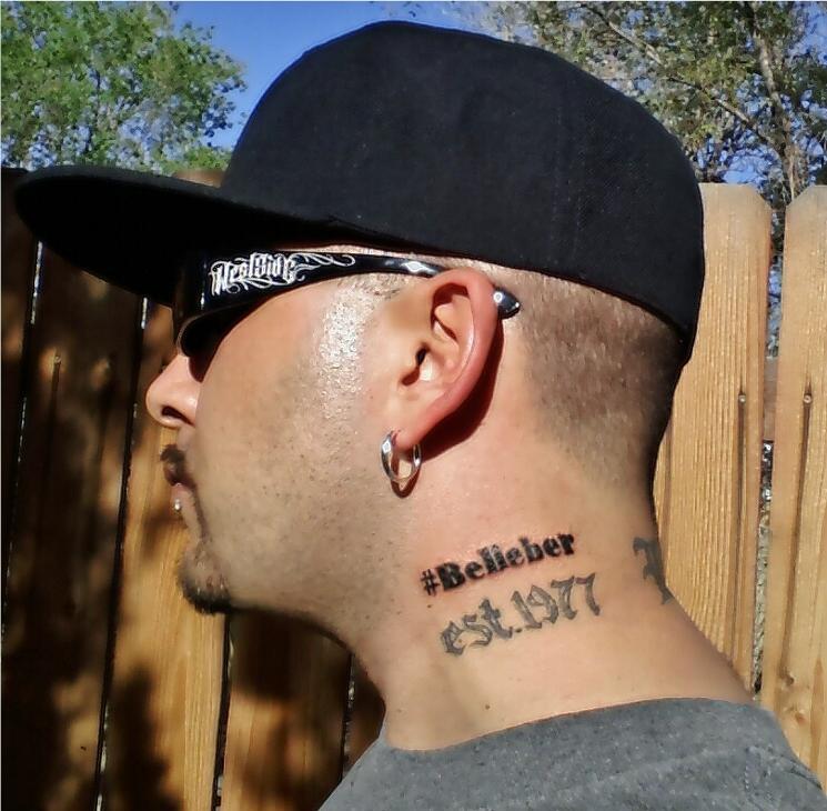 Leon Zambrano On Twitter: "So @Justinbieber Tattooed "Patience" On His Neck! I Wish He'd See My #Belieber Neck Tattoo, I Think He'd Understand!❤ Http://T.co/Rtvsczhit9" / Twitter 730_x_745_jpg