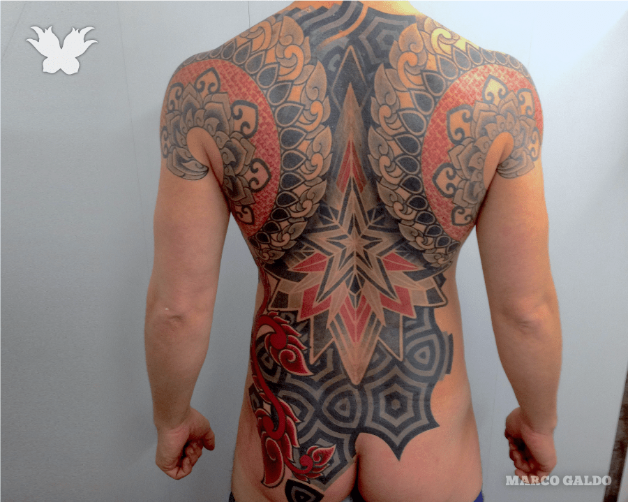 Perfect Tattoo On Twitter: "Awesome Full-Back Geometric #Tattoo By Marco Galdo. Http://T.co/Gkmhn5Zpqb" / Twitter 719_x_900_png