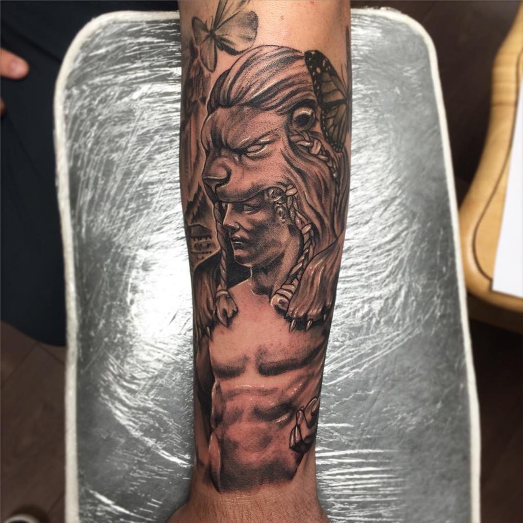 Taylorwills On Twitter: "Statue And Lion Headdress #Tattoos #Tattooartist #Sleeve #Lion Http://T.co/3Bkoeeuzjn" / Twitter 1024_x_1024_jpg