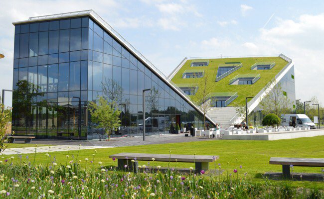 Ceciel Oud On Twitter Mooie Gebouwen In Hasselt Belgie Heeft Inspirerende Architectuur En Buitenruimte Mede Dankzij Strenge Duurzaamheid