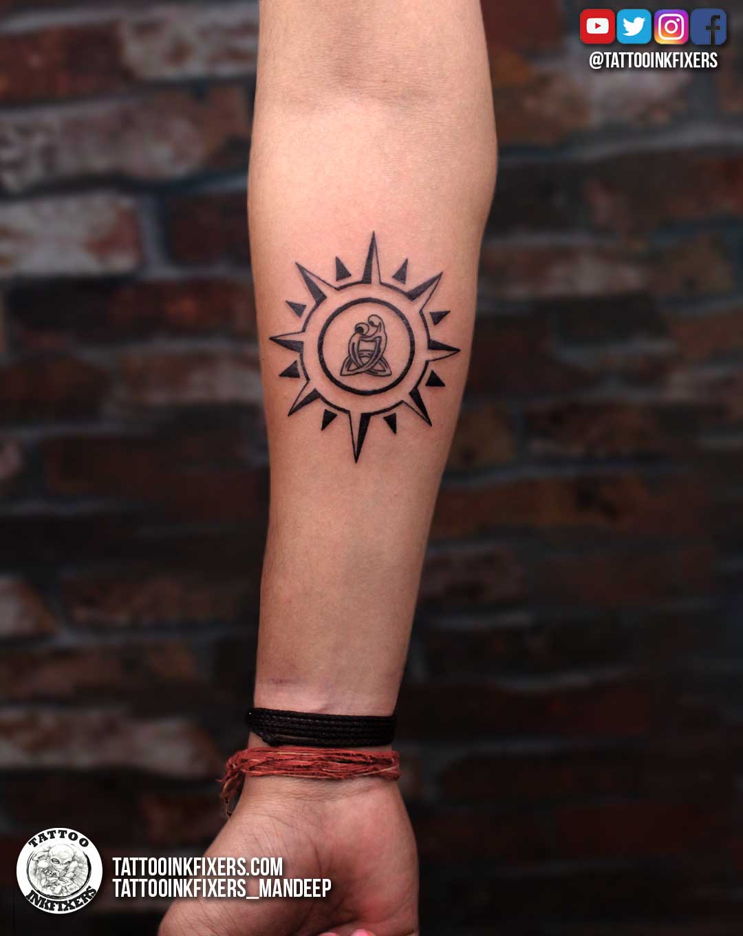 Tattooinkfixers On Twitter: "Mother And Son Symbol Tattoo! ❤️ . #Tattoo # Tattoos #Tattooideas #Tattooinkfixers #Tattooist #Tattoolove #Tattooink #Maatattoo #Maa #Momandson #Mother #Besttattoo #Latesttattoo #Trendingtattoo #Newtattoo #Delhitattoo ... 1360_x_1080_jpg