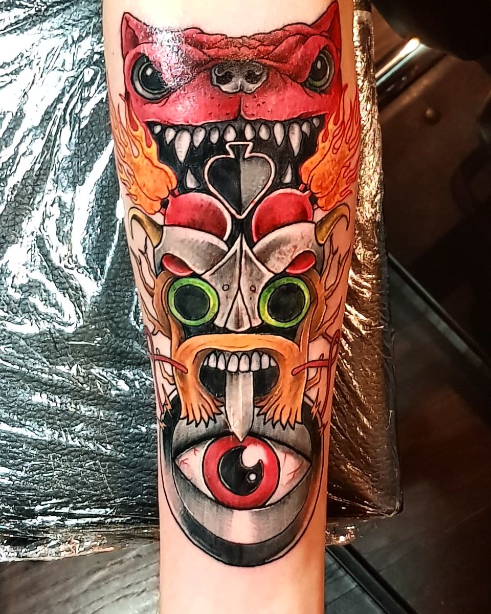 Gayle Kimmings On Twitter: "@Downloadfest @Maverick_Ac Got My Totem Tattoo Finished Today. You Likey? Https://T.co/Lhxwb15Q9D" / Twitter 1200_x_960_jpg