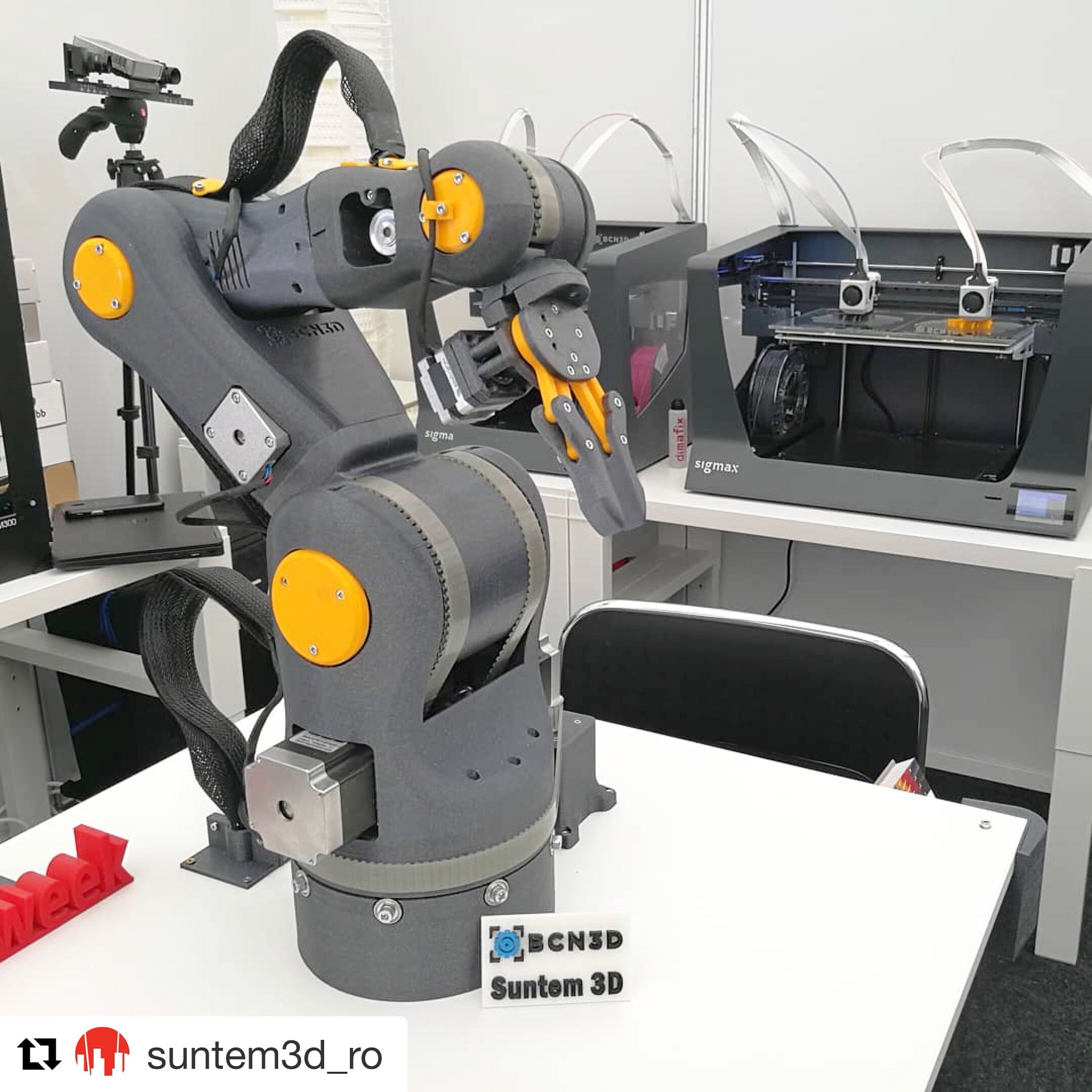 Bcn3d Technologies On Twitter The Company Suntem3d Has Dared With The Bcn3d Moveo An Open Source Robotic Arm Printed In 3d An Arduino Controlled The Design And The Manuals Are