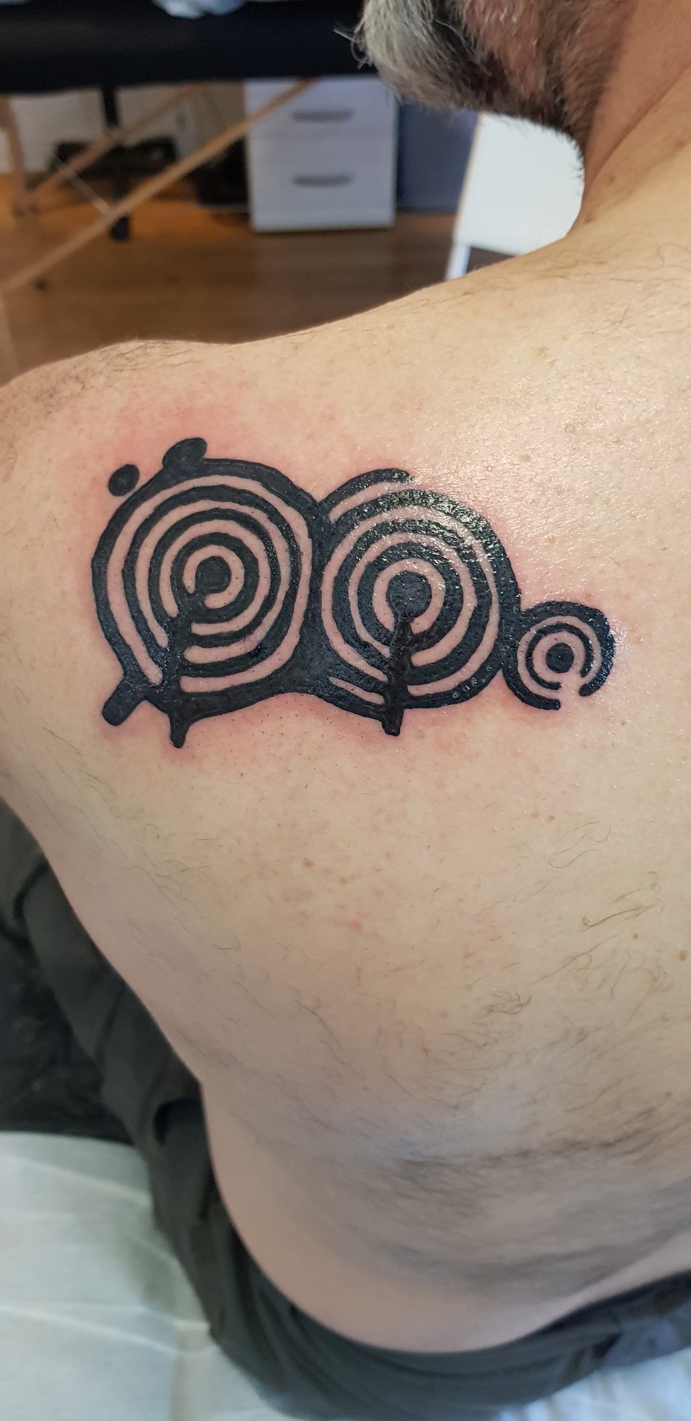 Joolz Denby On Twitter: "Neolithic Stone Carving Design. #Tattoo #Artist #Studiobijouxbradford Https://T.co/Oiaczhvhm6" / Twitter 2048_x_996_jpg