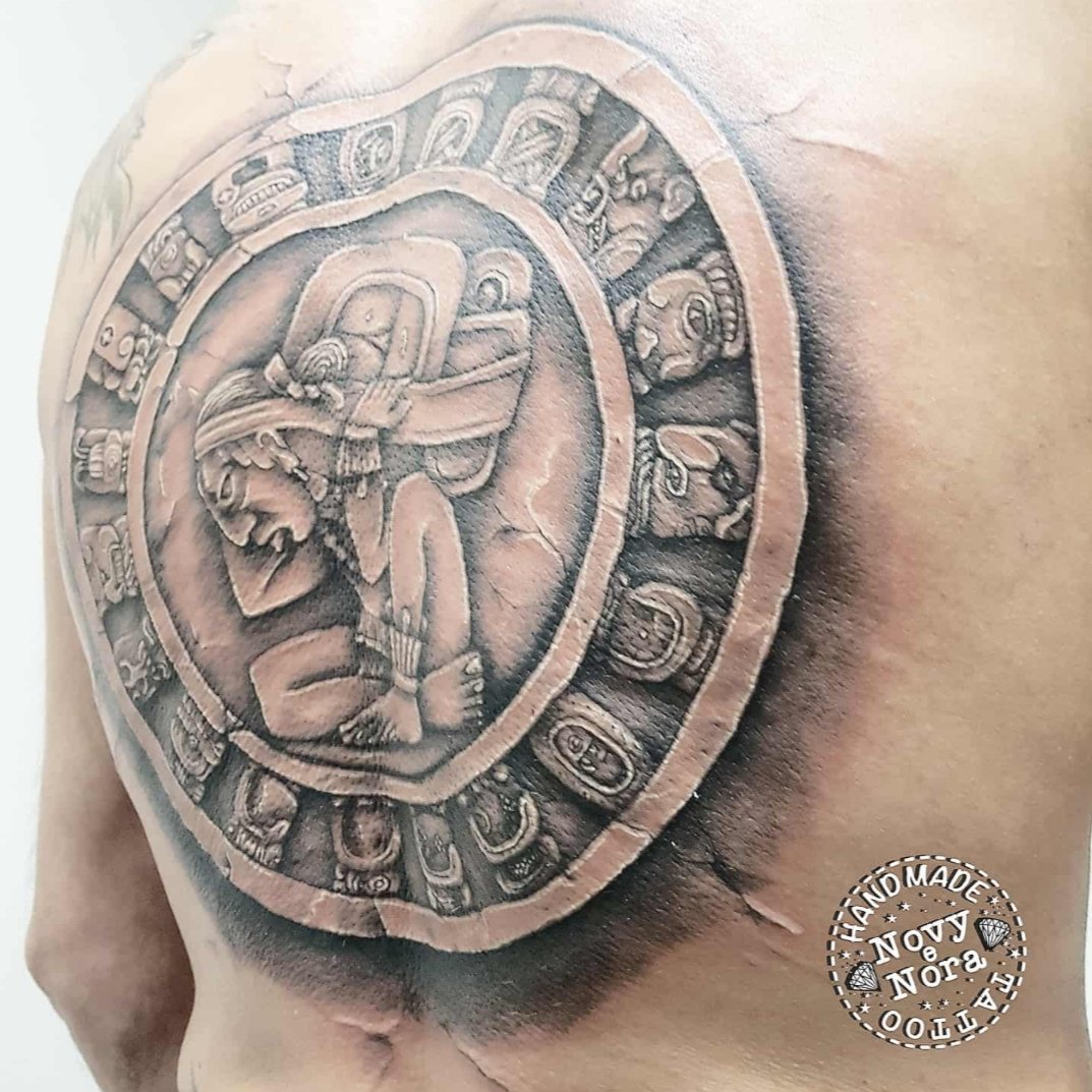 Novytattoo Handmade A Twitter: "The Mayan Calendar #Maya #Mayantattoo #Mayancalendar #Calendariomaya #Tattoo #Handmadetattoostudio #Carpi #Tattooedmen #Inkedman #Art #Intherock #Graven #Scolpito #Ink Https://T.co/F1Ihtwoy7Z" / Twitter 1073_x_1073_jpg