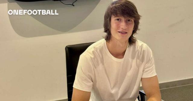 Real Madrid Lock en Teenage Wonderkid con cláusula de liberación de 150 millones de euros durante cuatro años