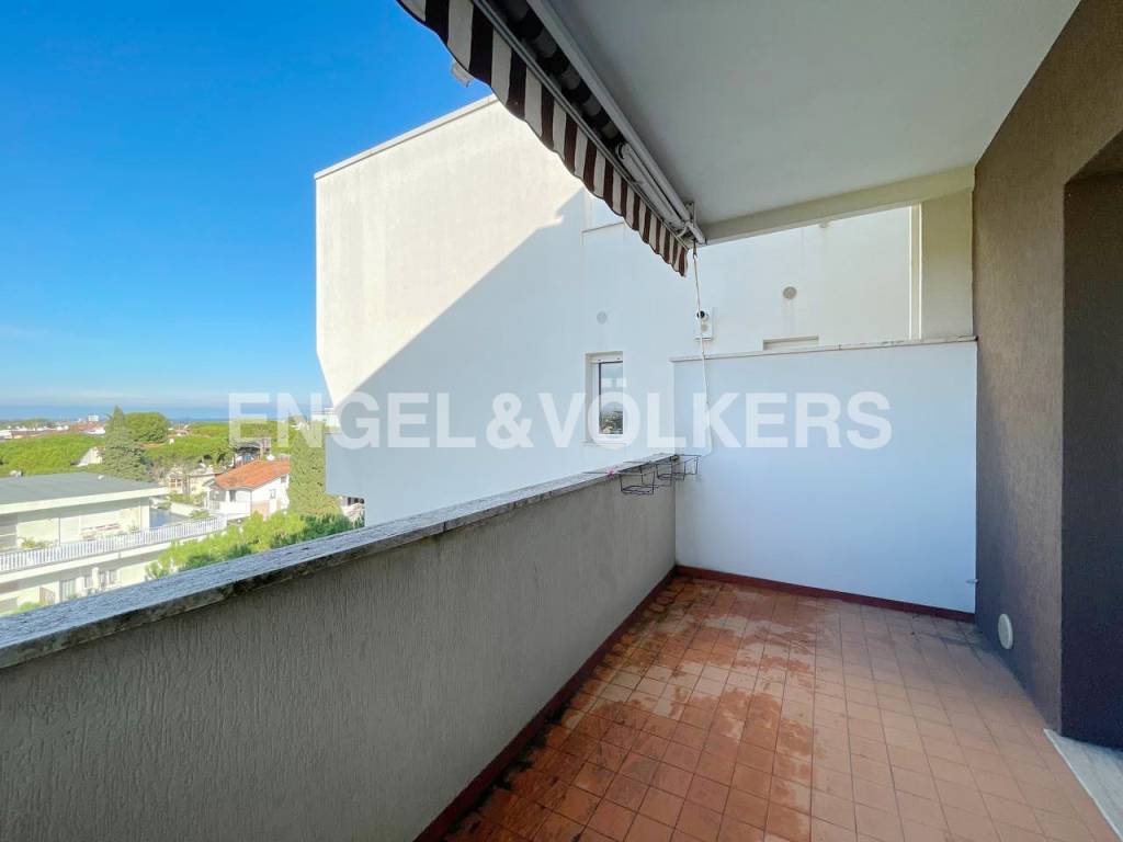 Vendita Appartamento Riccione. Trilocale In Viale Marmolada 1. Ottimo Stato, Quinto Piano, Balcone, Riscaldamento Autonomo, Rif. 92393286 768_x_1024_jpg