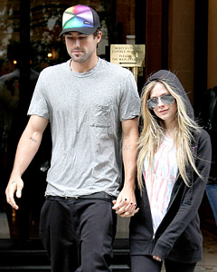 Brody Jenner, Avril Lavigne Split!: Ohnotheydidnt — Livejournal - Page 4 300_x_240_jpg