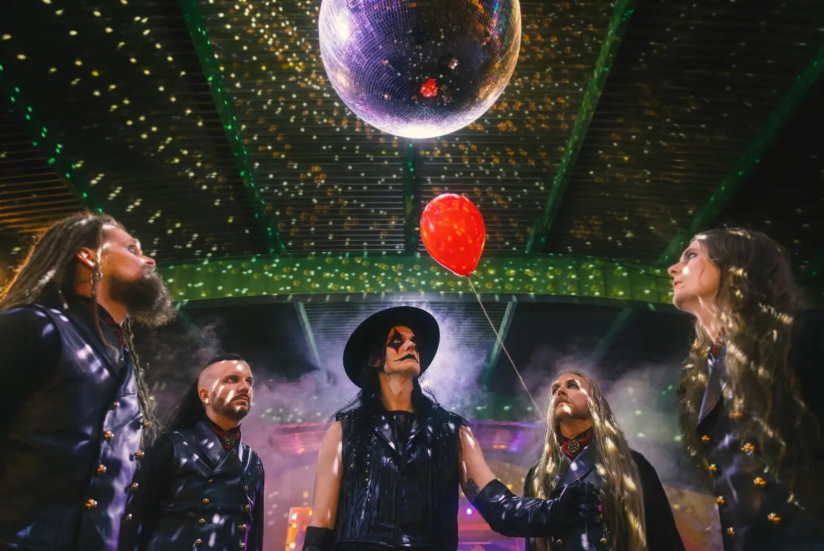AVATAR: MOSTRA SEU “DEATH AND GLITZ” EM NOVO VÍDEO.