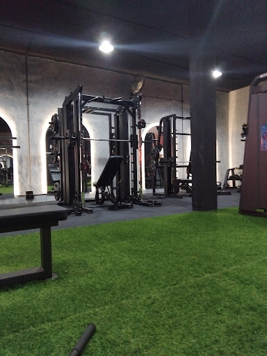 SKYFIT FITNESS STUDIO