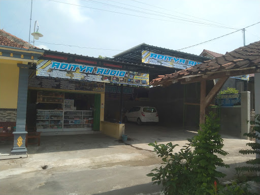 aditya variasi audio mobil