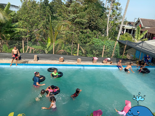 KOLAM RENANG SUMBER ALAMI 4rb