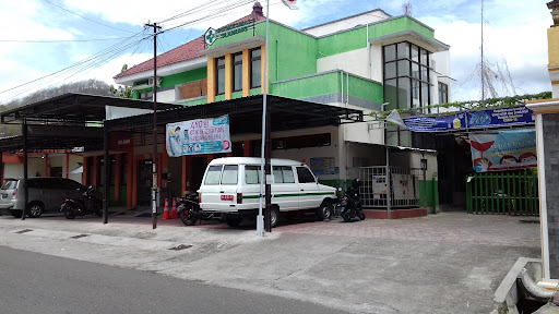 PUSKESMAS SLAHUNG