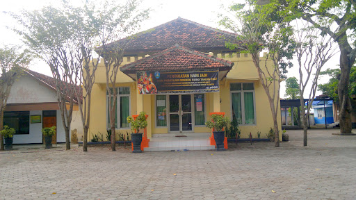 Kantor Kecamatan Babadan