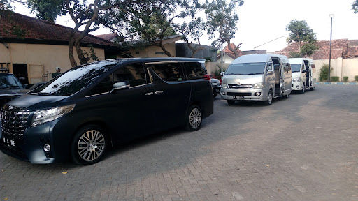 Ragil jaya Mandiri Rent Car & Biro Perjalanan