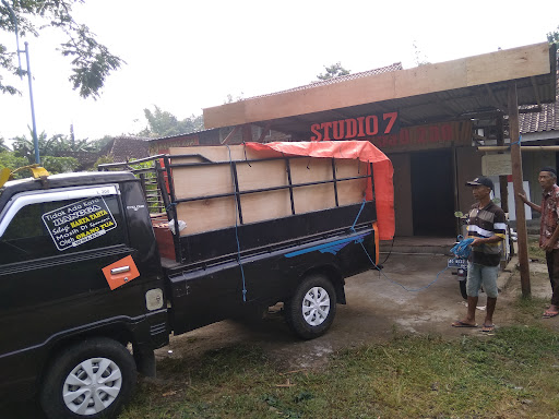 Studio7