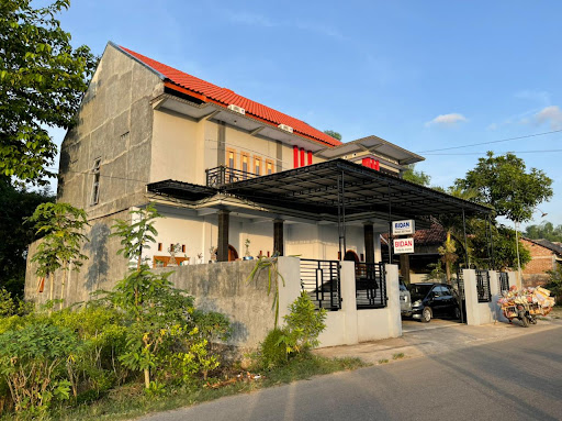 Bidan Nurul S.ST.Keb