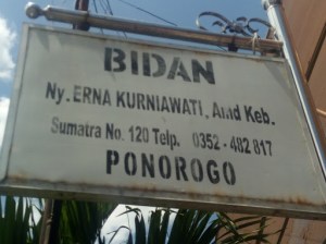 Bidan Ny. Erna Kurniawati, Amd Keb