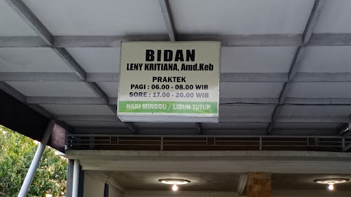 Bidan Leny djemiran