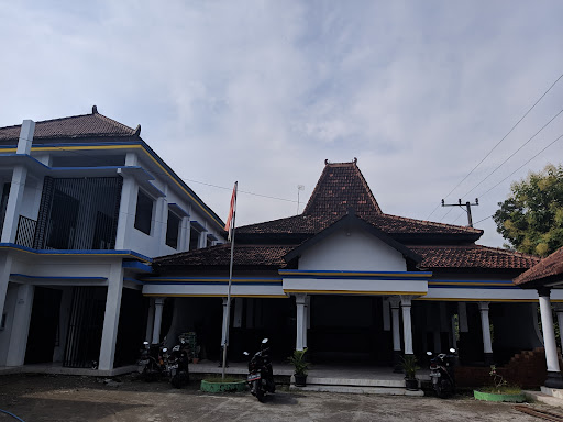 Kantor Kepala Desa Bangunrejo