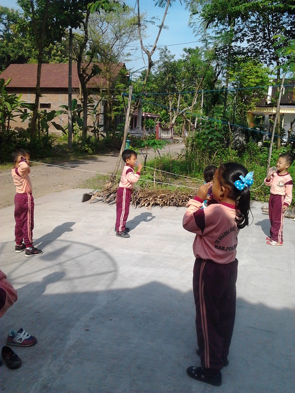 TK DHARMA WANITA