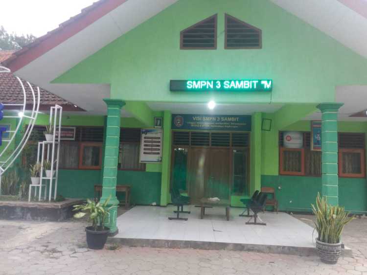 SMP NEGERI 3 SAMBIT