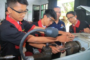 SMKN 1 MLARAK