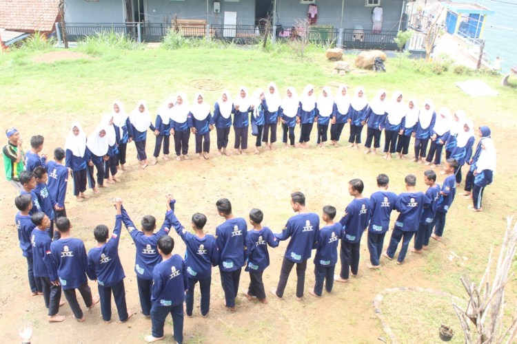 SMP NEGERI 2 BUNGKAL