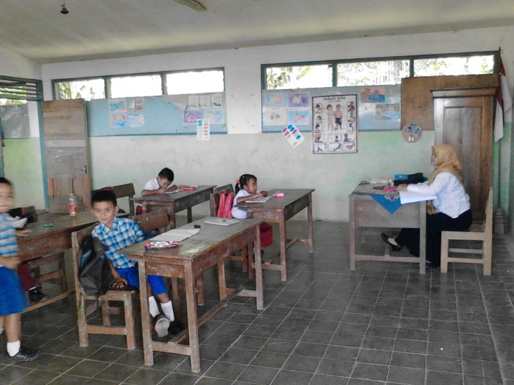 SD NEGERI 4 TUMPAKPELEM