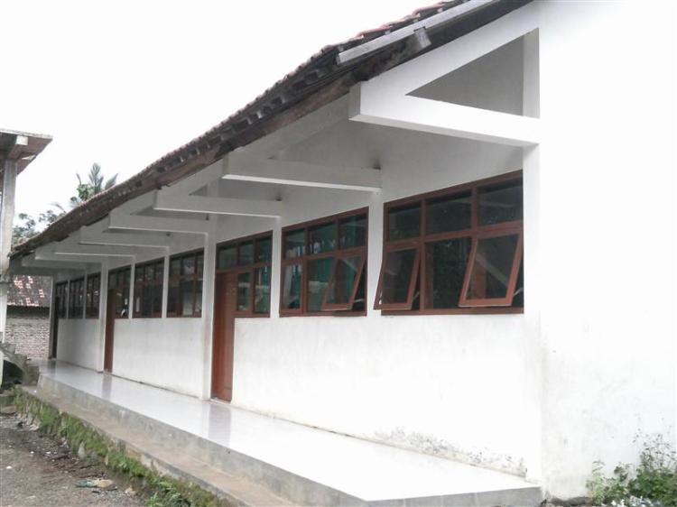 SMP TERPADU AINUL ULUM