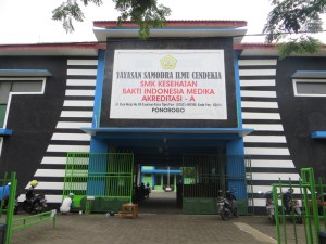 SMKS KESEHATAN BAKTI INDONESIA MEDIKA PONOROGO