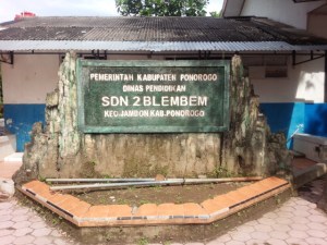 SD NEGERI 2 BLEMBEM